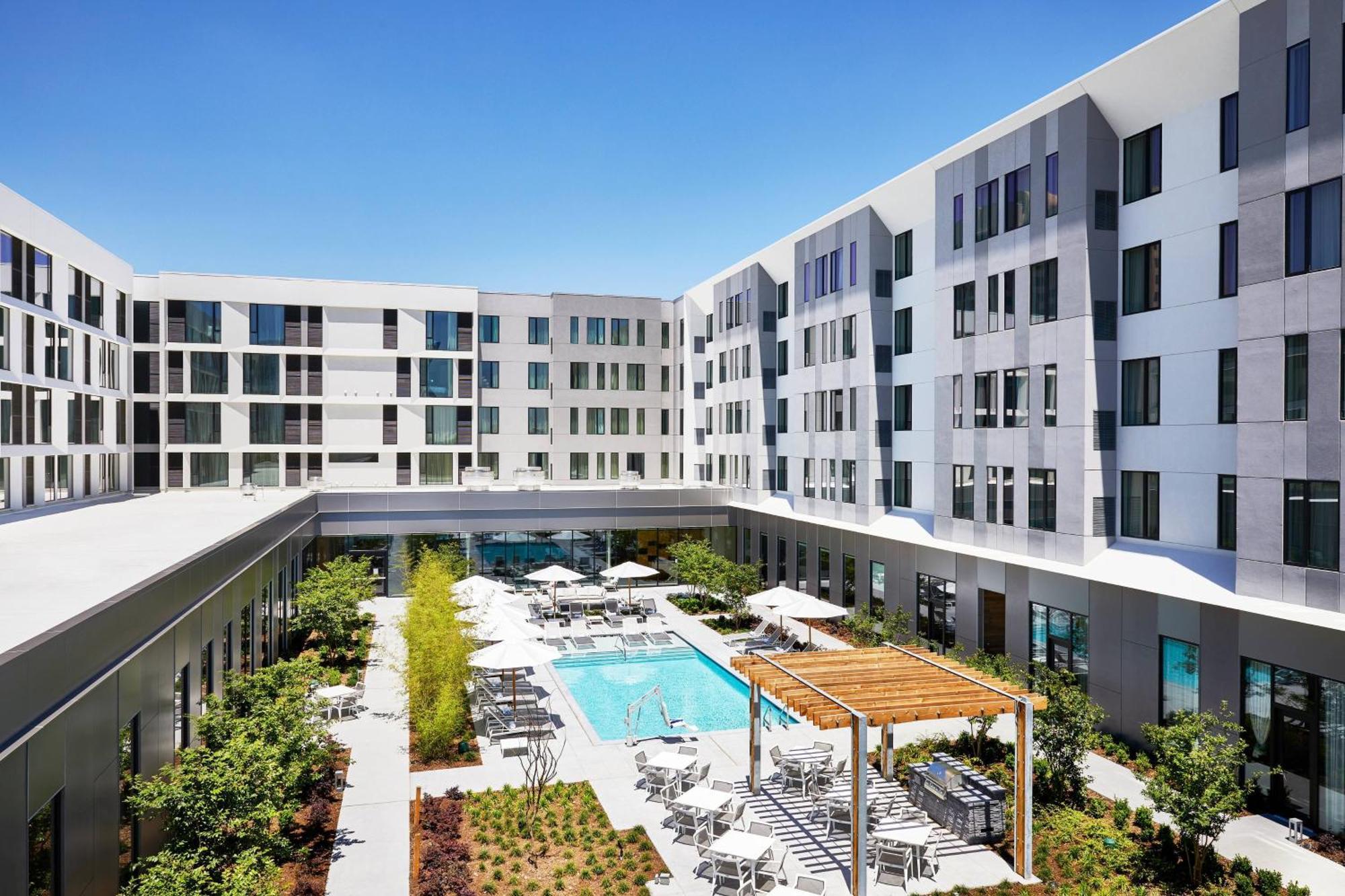 Ac Hotel By Marriott Dallas By The Galleria Экстерьер фото