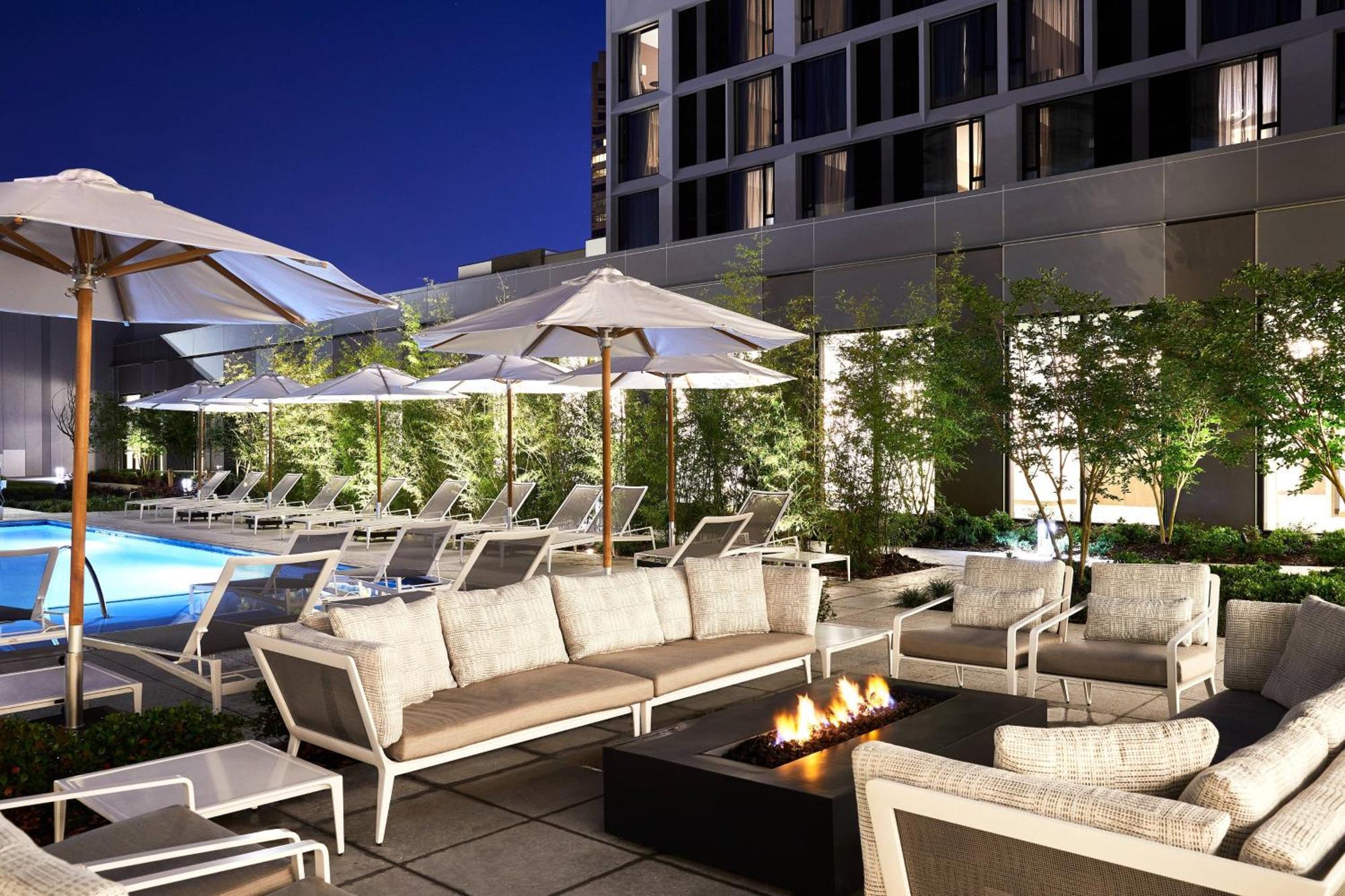 Ac Hotel By Marriott Dallas By The Galleria Экстерьер фото