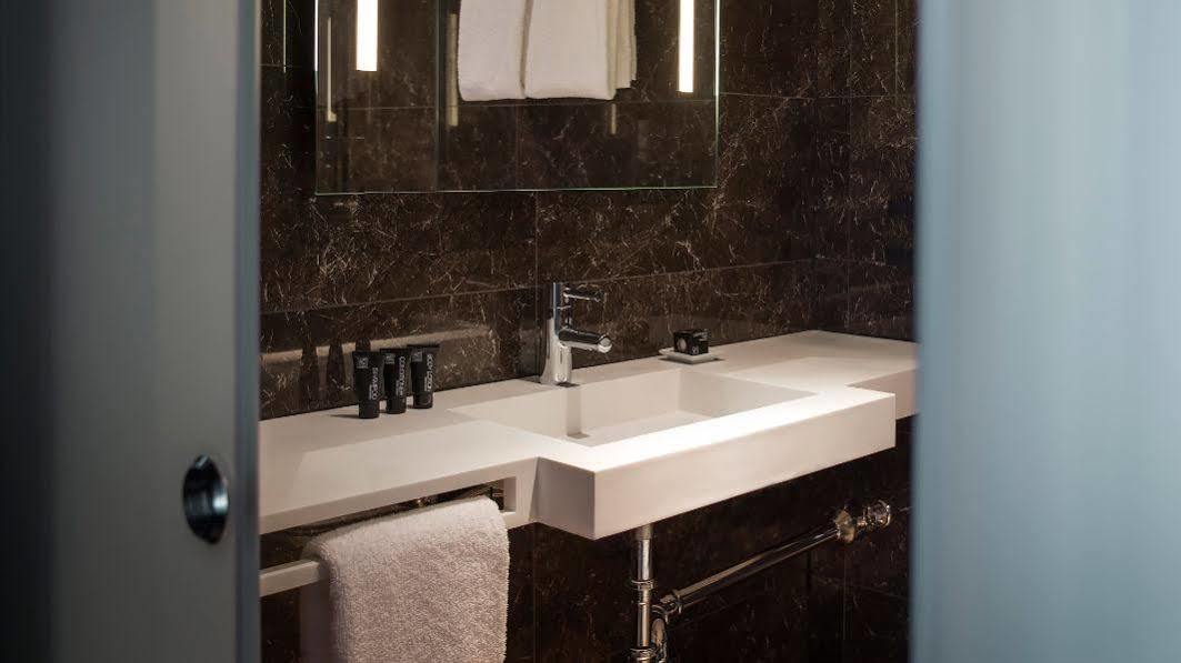 Ac Hotel By Marriott Dallas By The Galleria Экстерьер фото